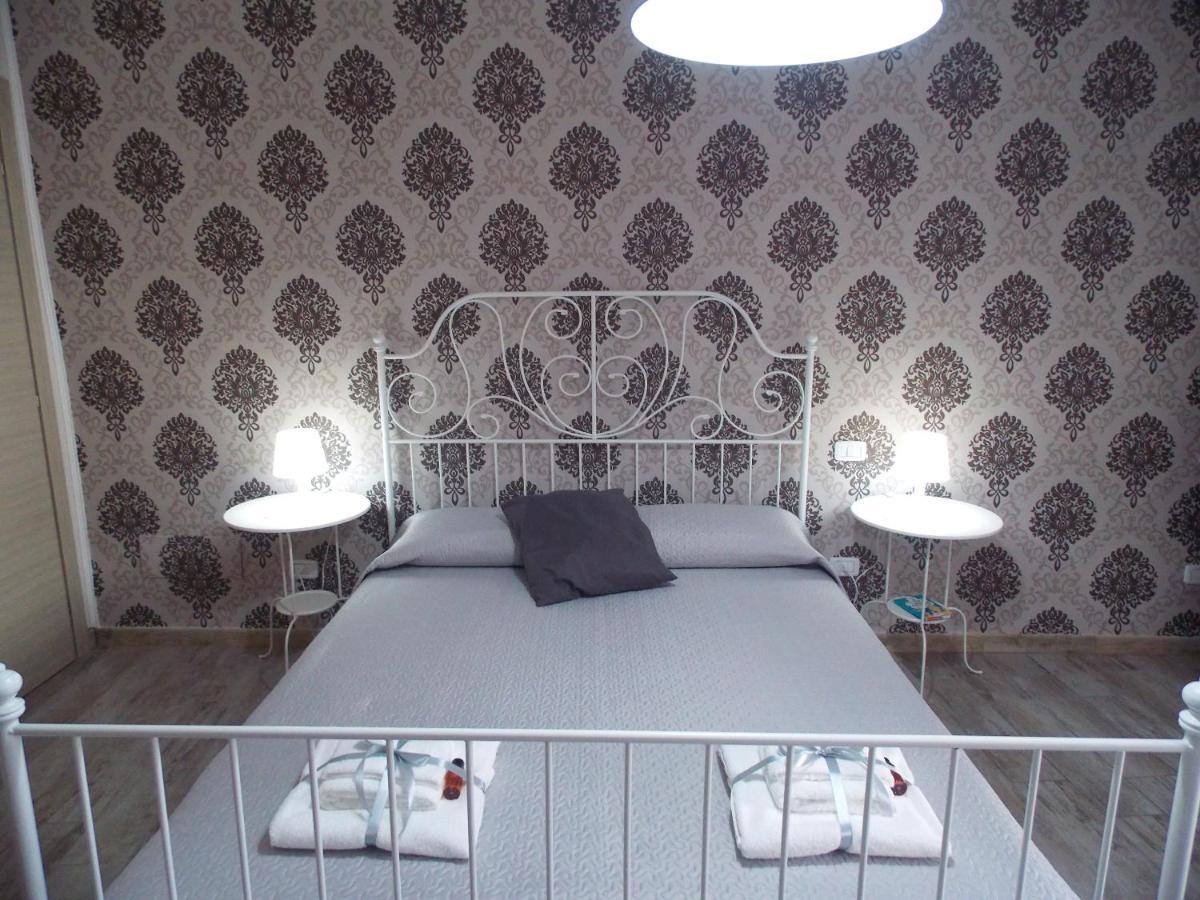 Bed and Breakfast Il Vicoletto à Frascineto Extérieur photo